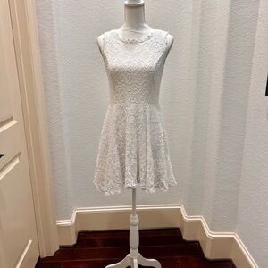 🔥BUY TWO GET ONE 50% OFF🔥
*Discount applied when you create a bundle*